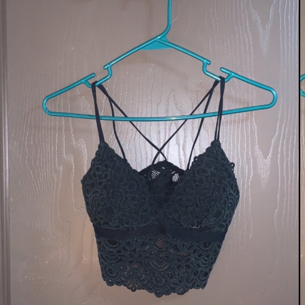 American Eagle Outfitters — Elegant Black Lace Strappy Crop Top